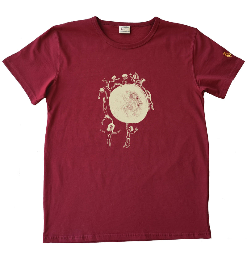 T-shirt homme bio Sambalou motif around the world couleur rouge 